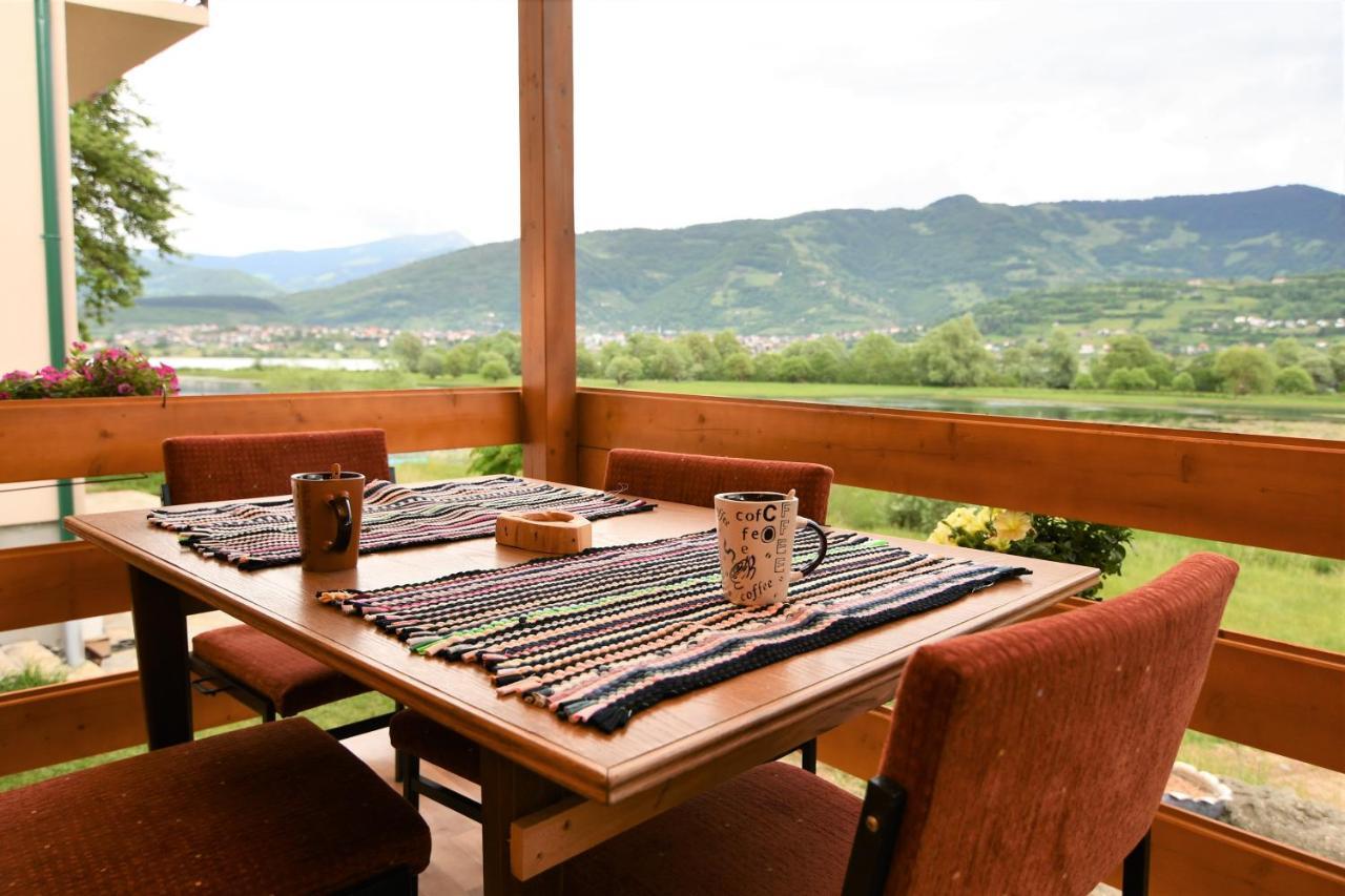 Vakantiehuis House By The